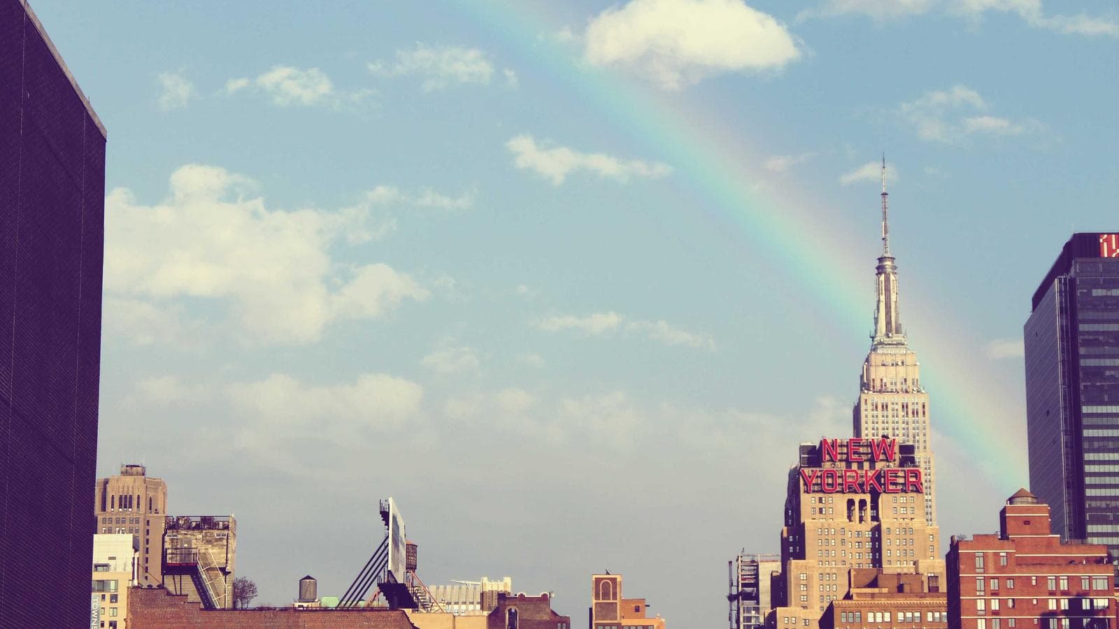 Oil Is a War Premium Trap — Where Fearful Money Should Actually Go