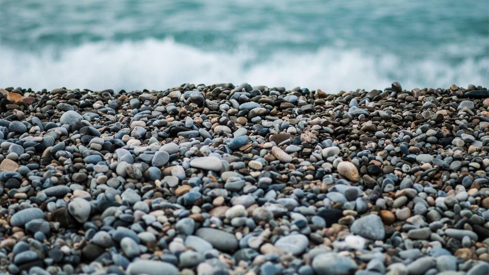 AI Infrastructure Investment Guide: Power and Data Centers Are the New Opportunity