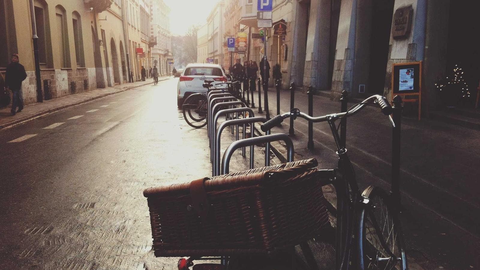 GIFT City徹底解剖 — インドの免税金融特区がNRI投資を変える理由