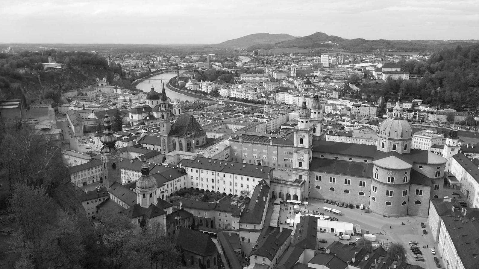 2026 Turnaround Stocks: Starbucks, Boeing, Netflix